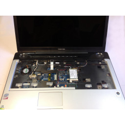 Замена монитора Toshiba Satellite P205-S8811