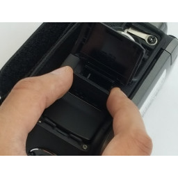 Замена карты памяти Canon FS30